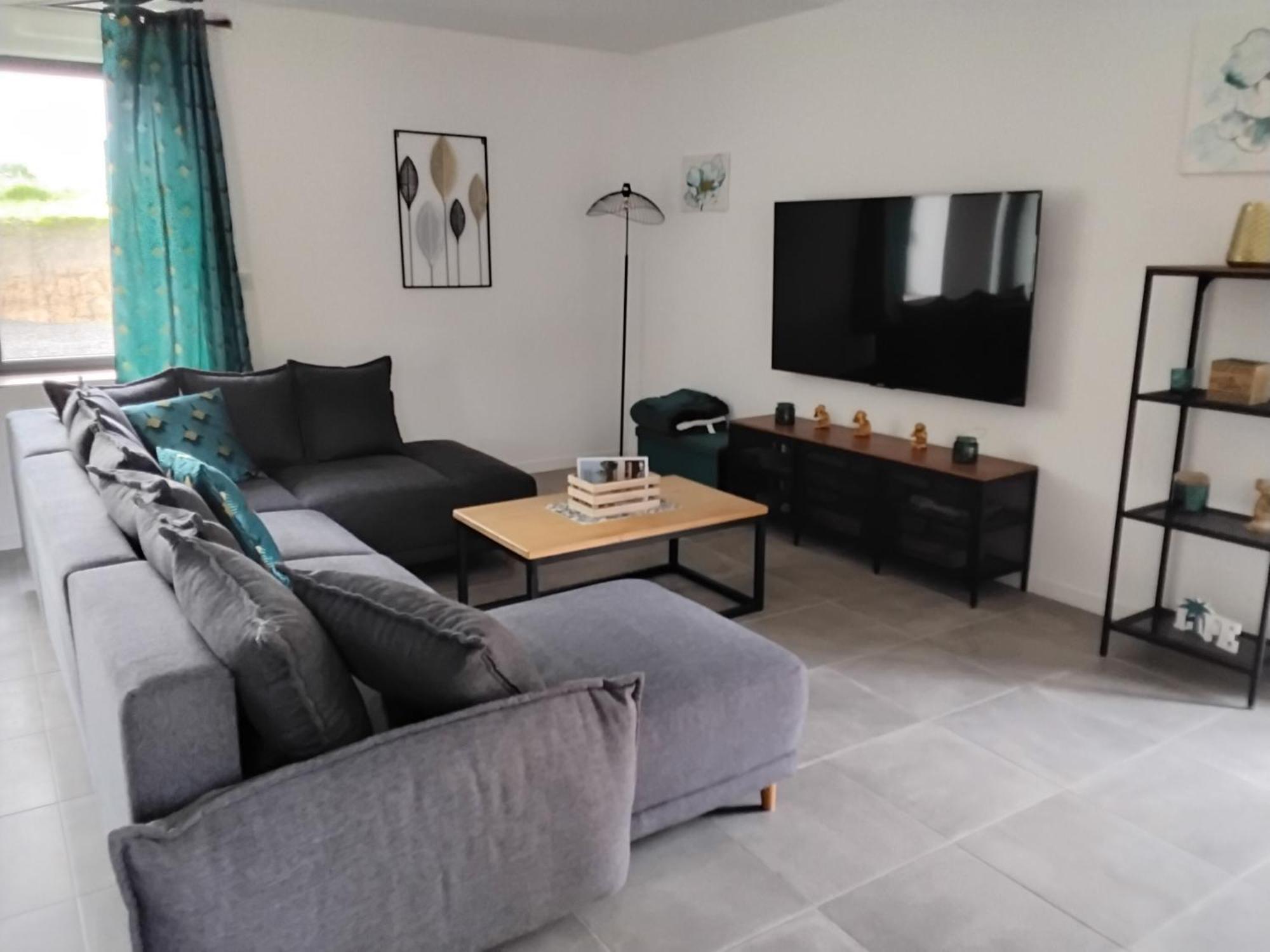 Gite Chez Marie T 8 Personnes La Boussac Luaran gambar