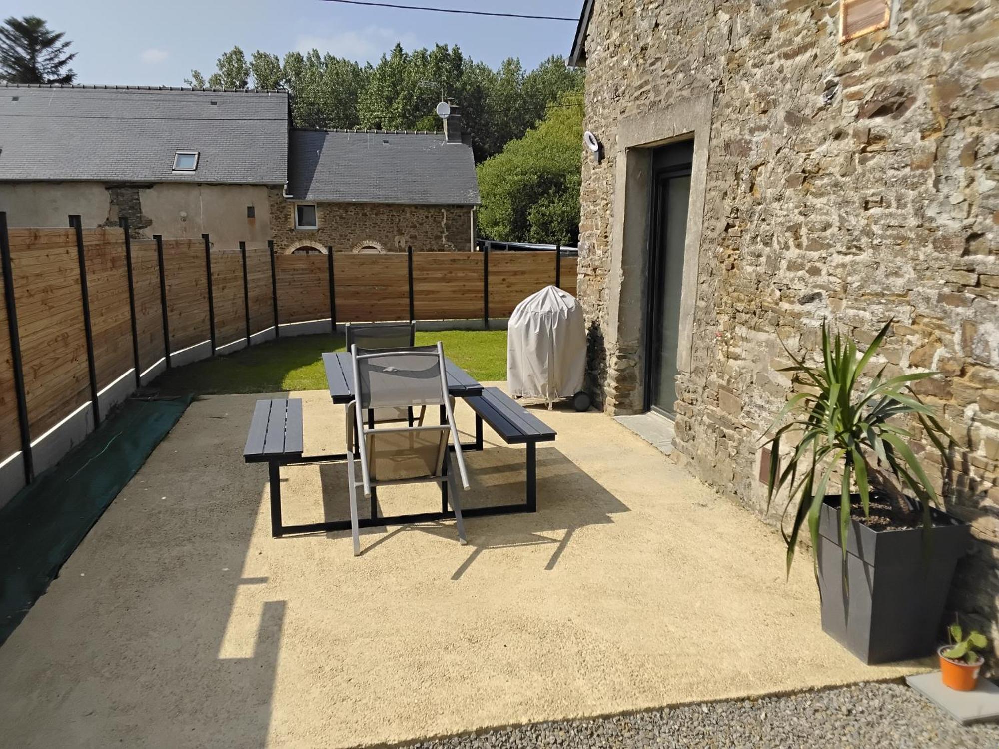 Gite Chez Marie T 8 Personnes La Boussac Luaran gambar
